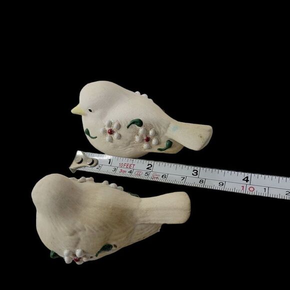 Vintage Pair of Porcelain Bird Figurines - Picture 7 of 12